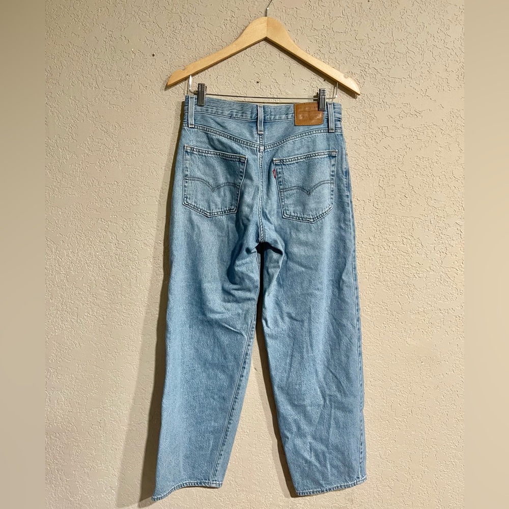 Levi’s | Baggy Dad Jean In Medium Wash Size: 25 - Picture 5 of 6